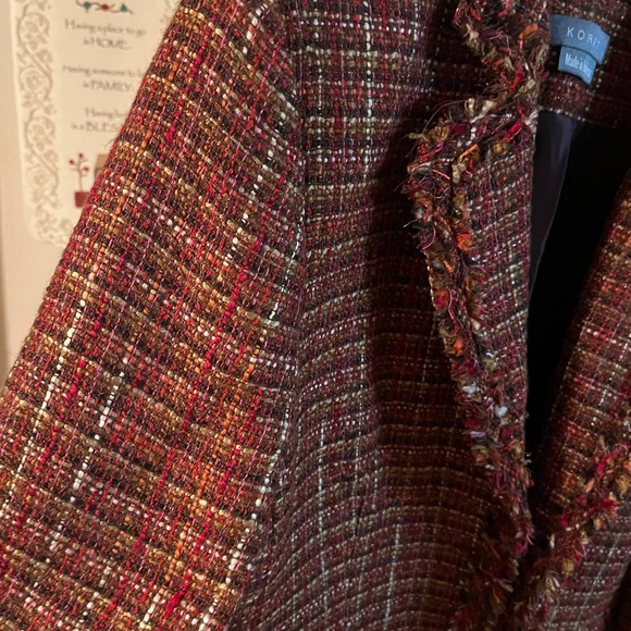 Beautiful multi colored ladies jacket.  Fringe on sleeve and hem. - Picture 3 of 4